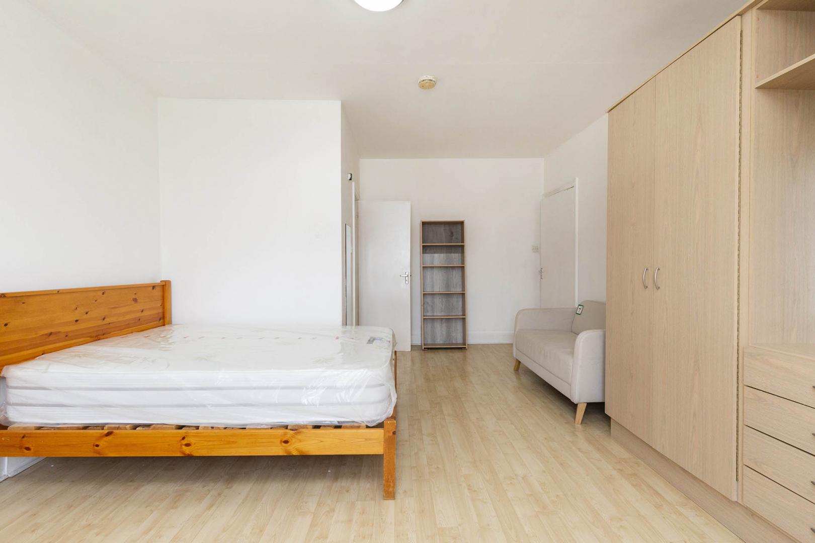 Modern Studio with Bills Included Dean Road, Willesden Green